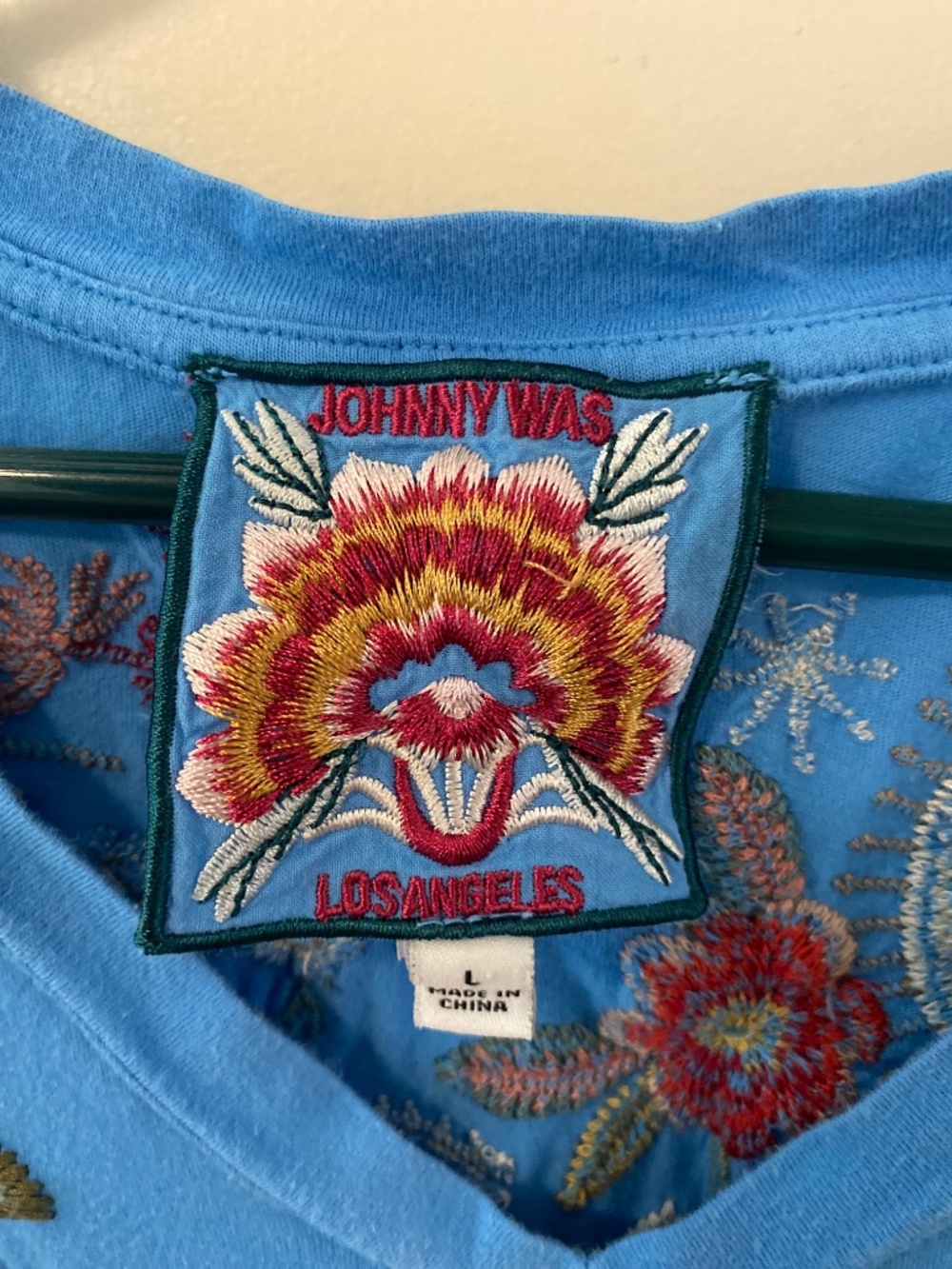 Johnny Was Tee - Picture 5 of 9